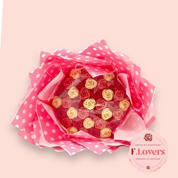 Букет из 37 шоколадных роз "Любовь"