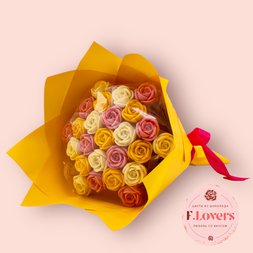 Букет из 25 шоколадных роз "Весна"