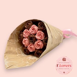 Букет из 13 шоколадных роз "Гармония"